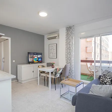Perfect Getaway In Triana - 15M Walk Giralda Apartamento Sevilha Exterior foto